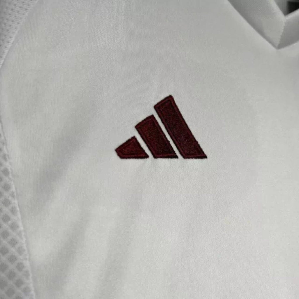 Kit Niño - Aston Villa Alternativa 24/25